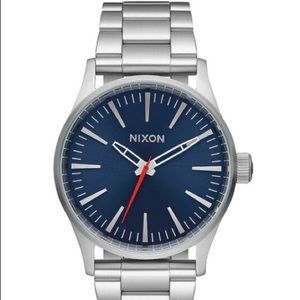 Nixon Watch